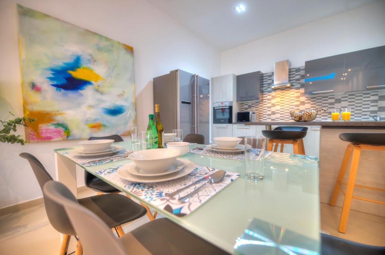 Spacious And Beautifully Furnished 3 Bedrooms/3Bathrooms Apartment With 2 Balconies Wvid1-1 Gzira Exterior photo